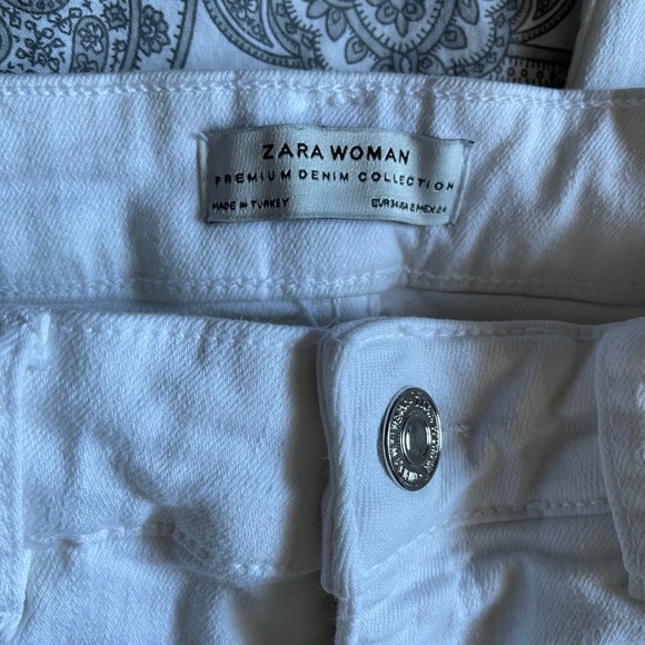 Zara women’s jeans - Picture 3 of 3